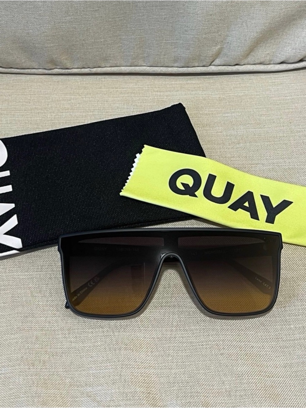 Quay Australia Sunglasses NIGHTFALL MEDIUM